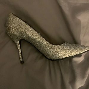 BRAND NEW!! NEVER WORN!